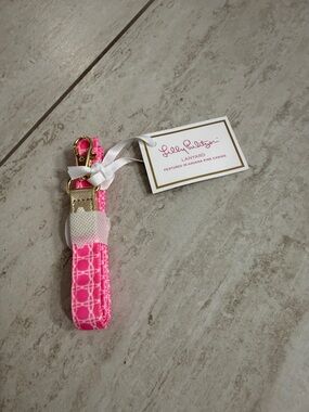 Lilly Pulitzer Hot Pink Patterned Lanyard with Gold Hardware..nwt